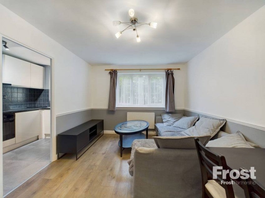Flat Redford Close in Greater London