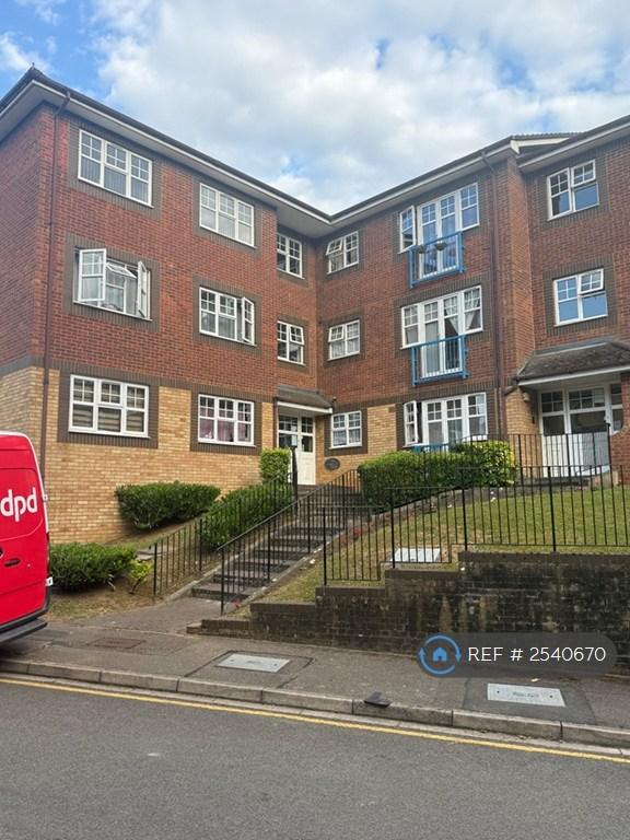 Flat Earls Meade in Luton