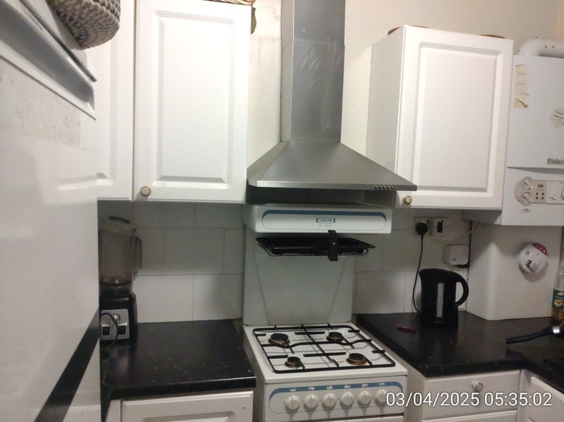 Room Langholm Close in Greater London