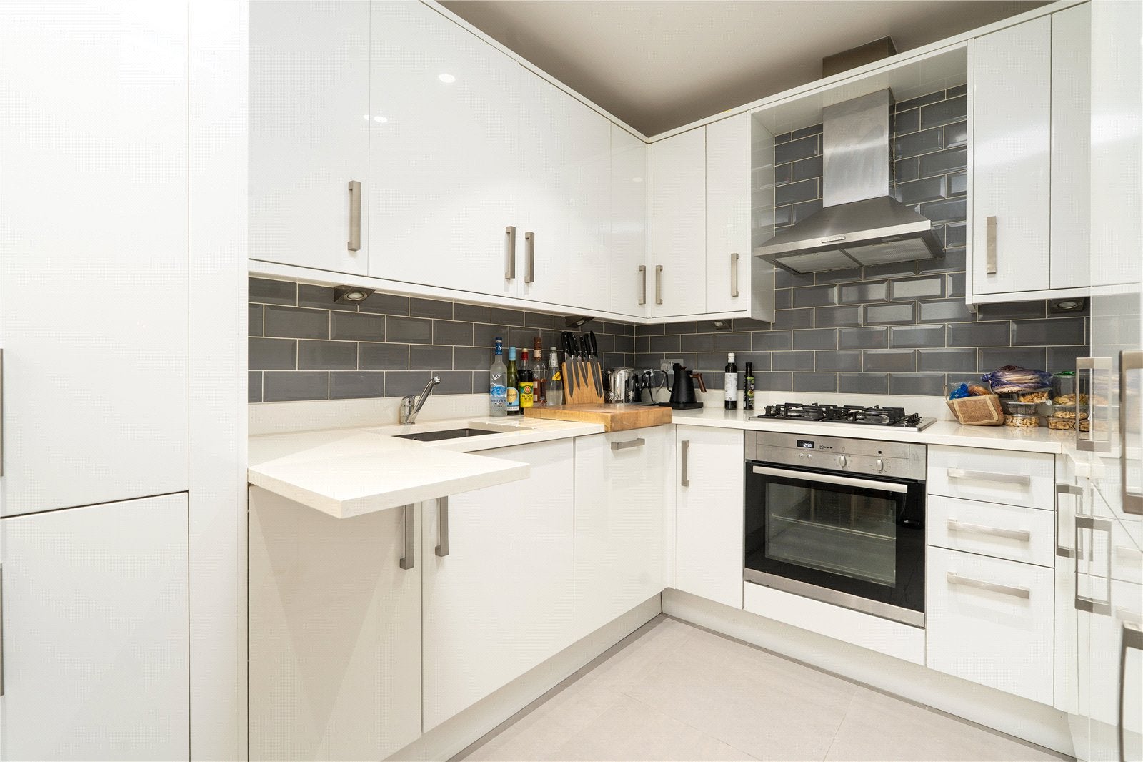 Flat Haverstock Hill in Greater London