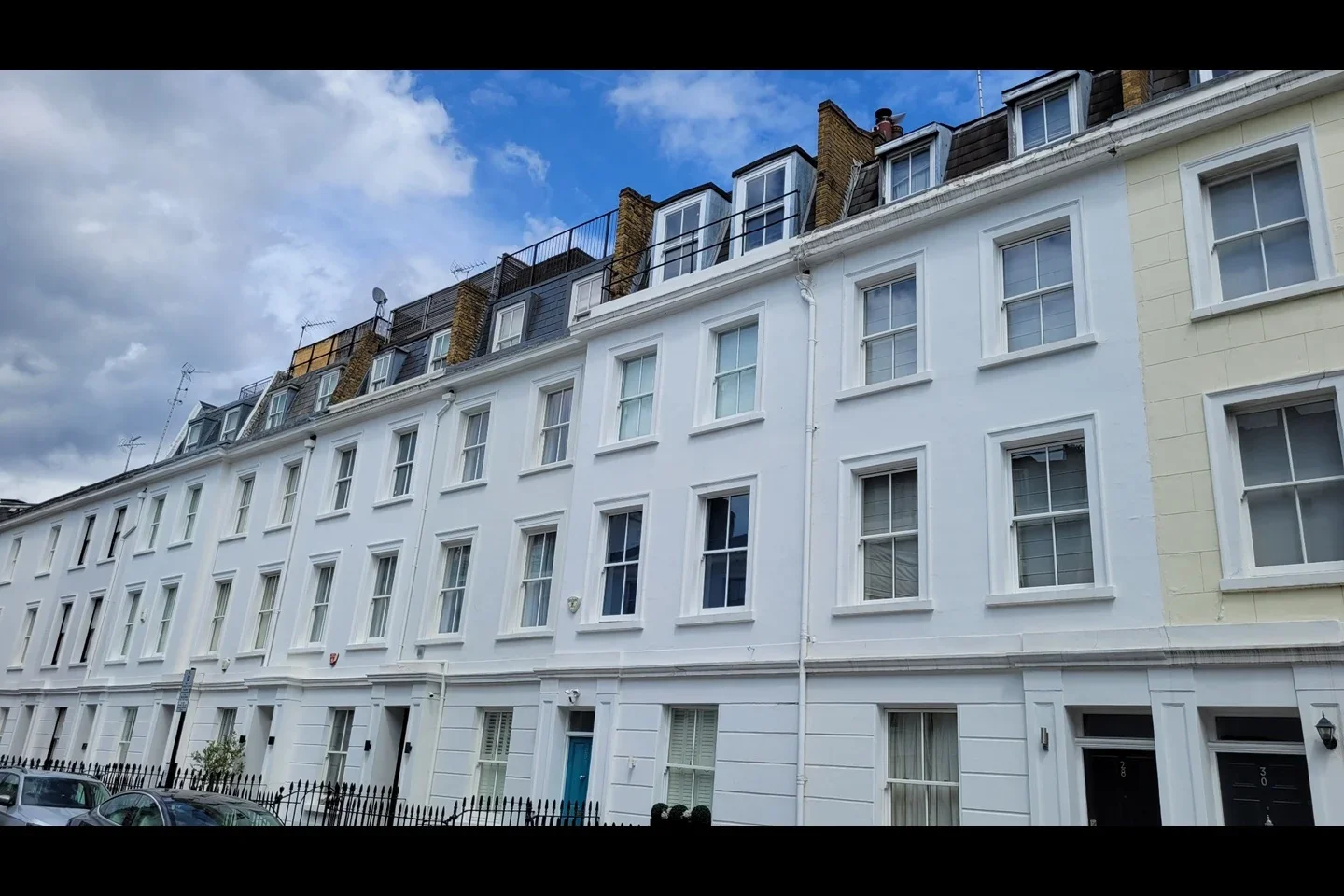 Flat Turpentine Lane in City of Westminster