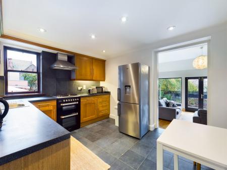 House Polwarth Terrace in City of Edinburgh