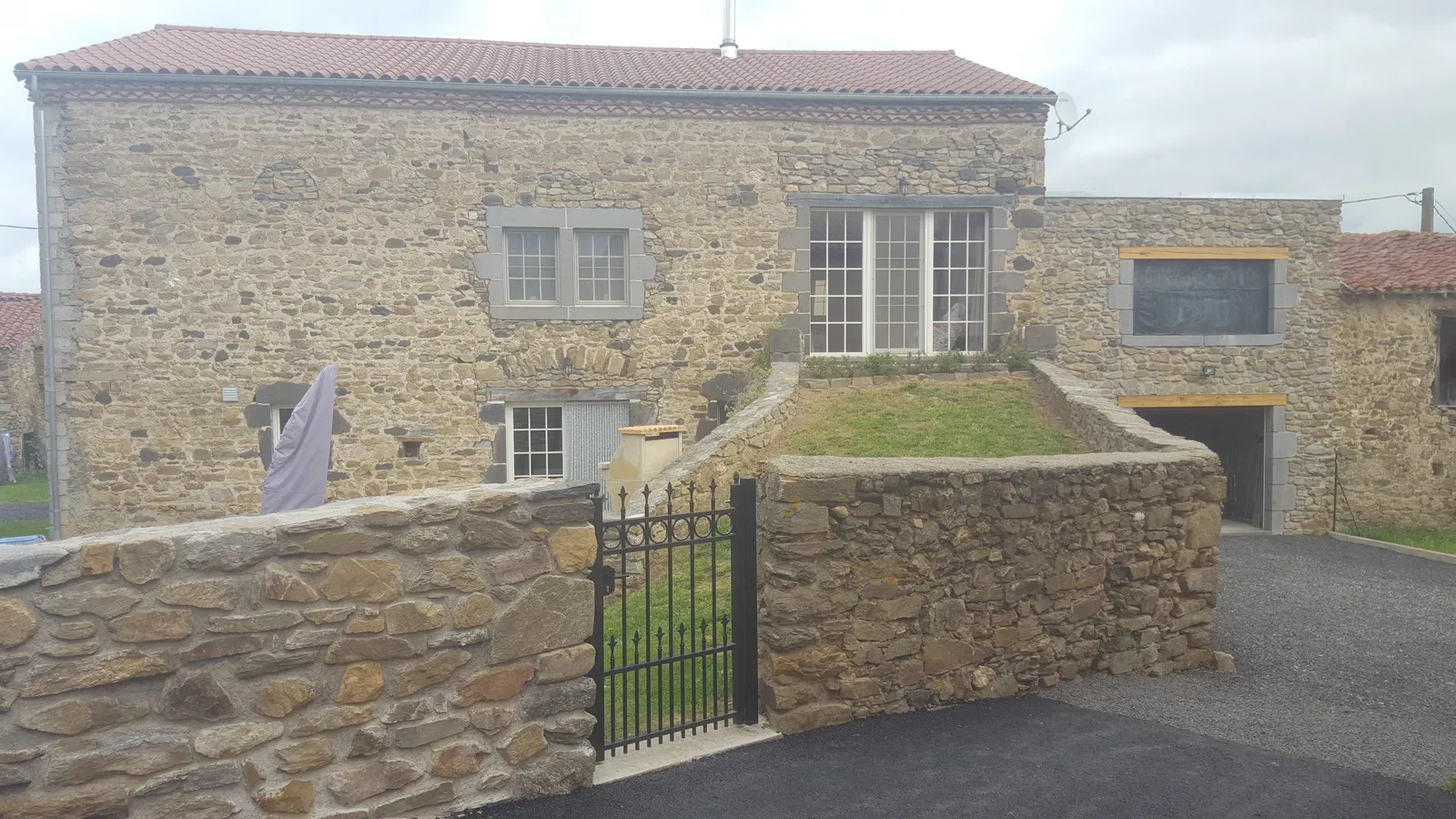 Maison Rue de la Meridienne à Espalem