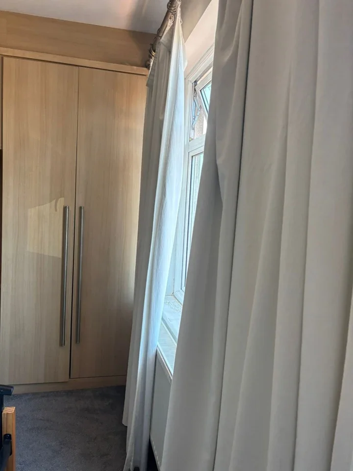 Room Victoria Avenue in Greater London