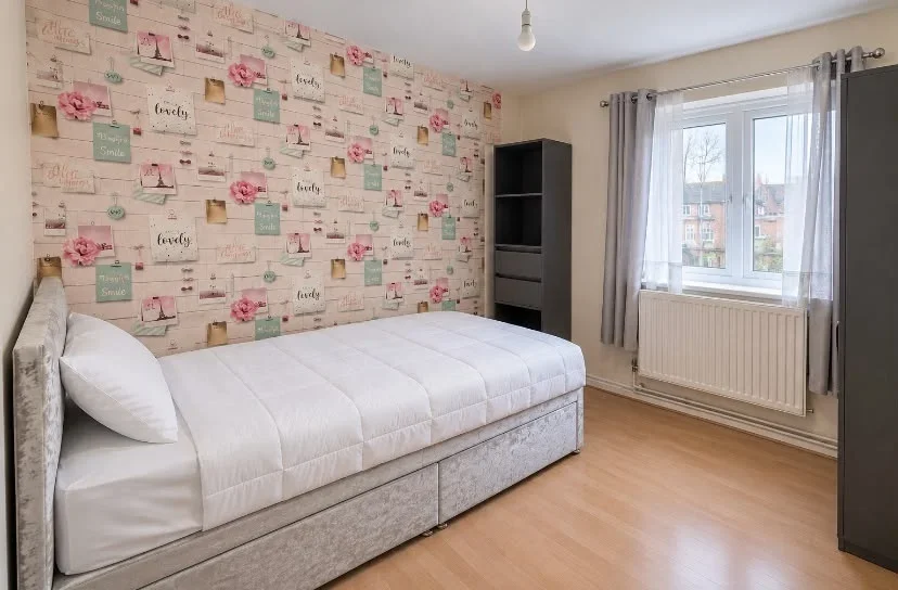 Flat Tristram Close in Greater London