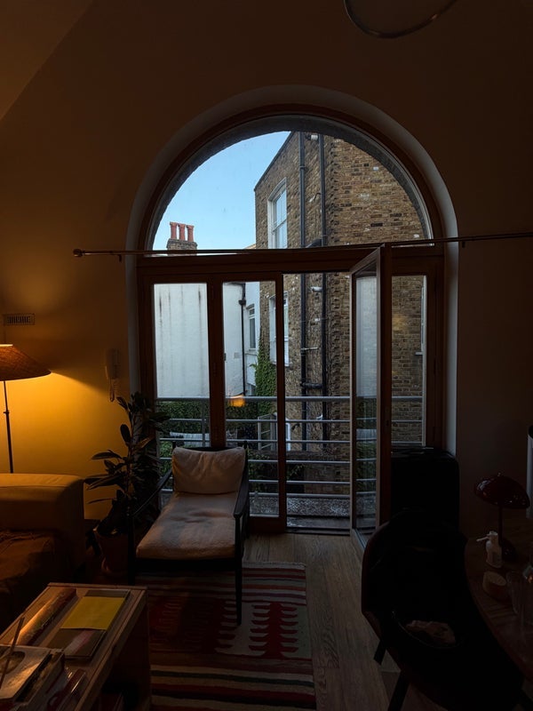 Room Nevill Road in Greater London
