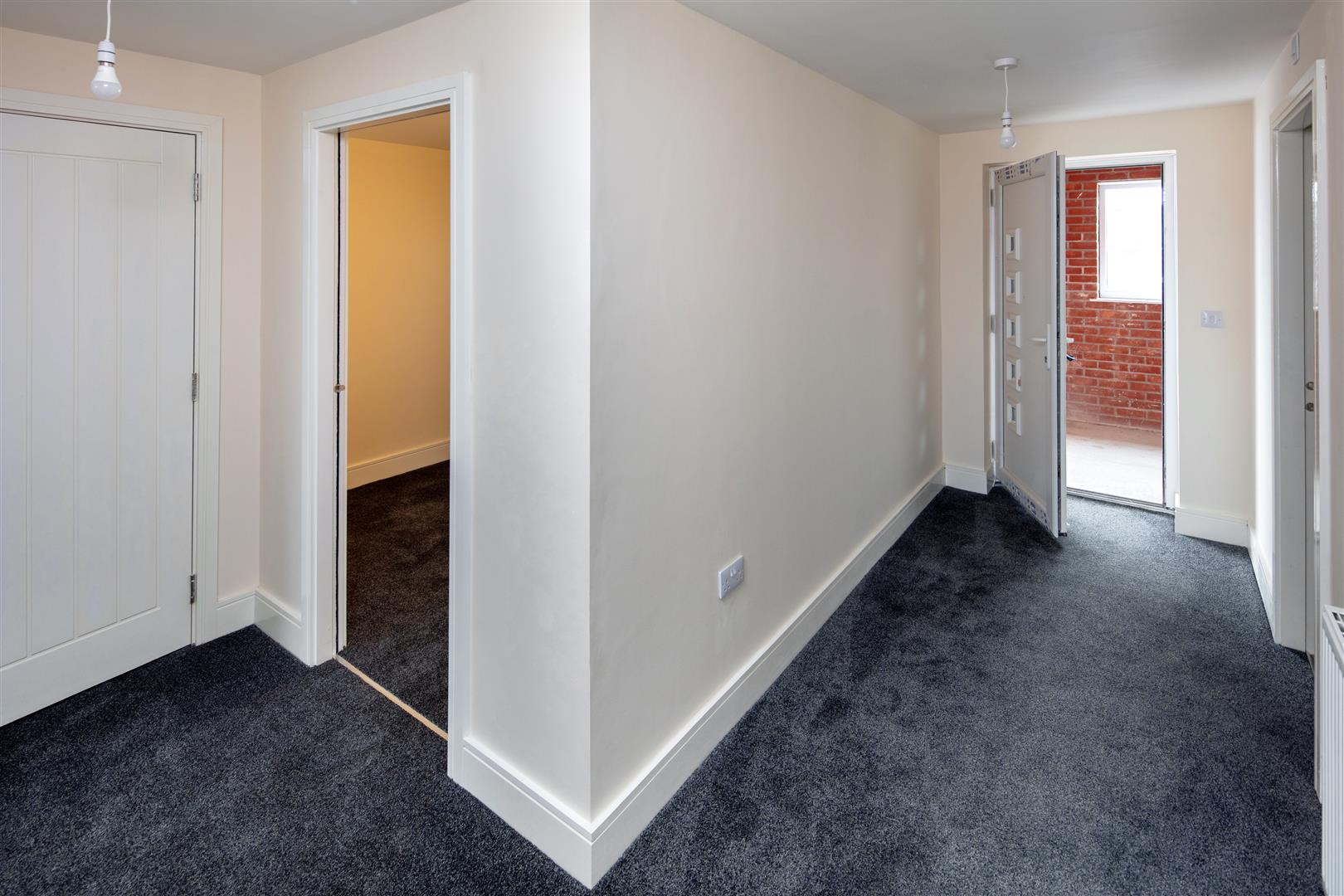Flat Beverley Road in Kingston Upon Hull