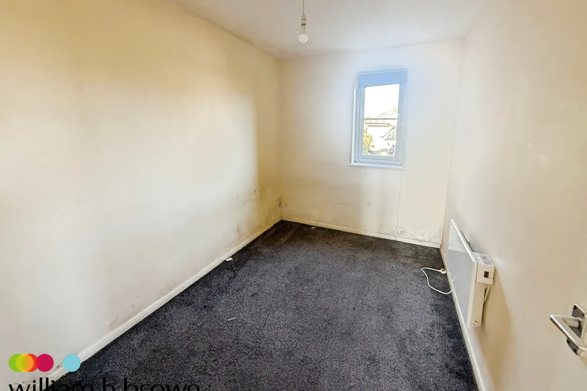 Flat Lewes Close in Grays
