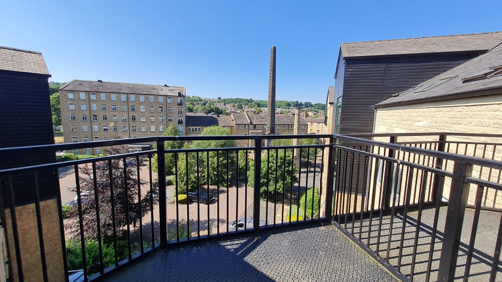 Flat Wood Lane in Kirklees