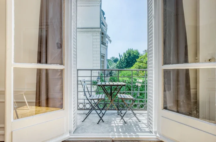 Appartement Rue de Bellechasse à Paris