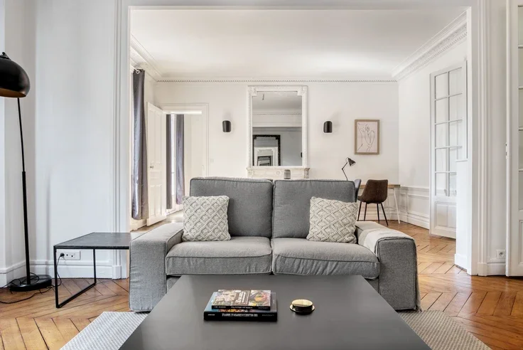 Appartement Rue de Bellechasse à Paris