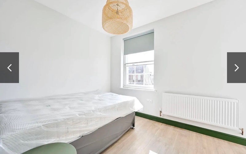 Room Stonhouse Street in Greater London