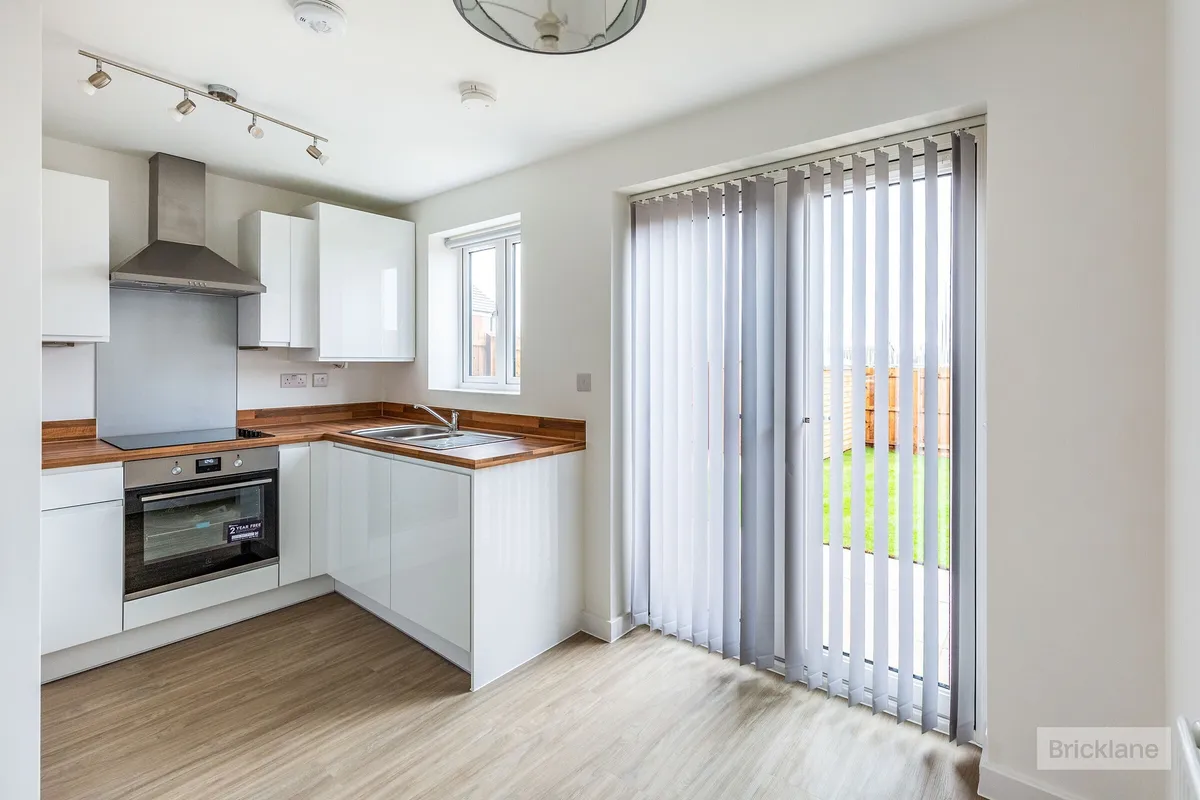 House Hammond Close in Corby