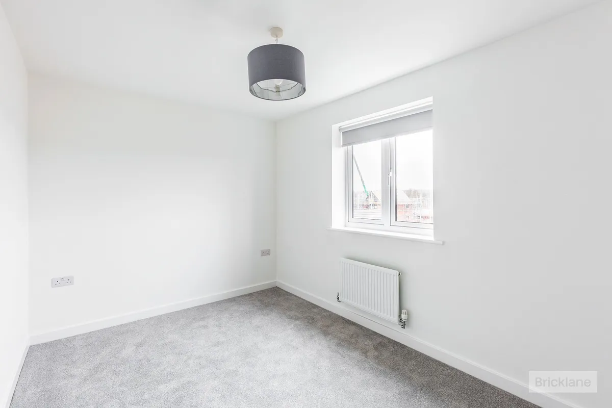 House Hammond Close in Corby