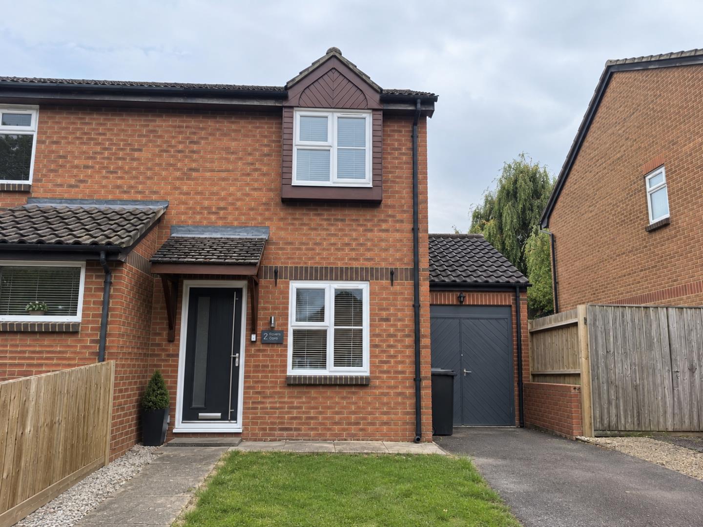 House Ravens Dane Close in Maidstone