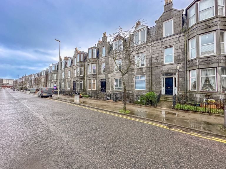 Flat Union Grove in Aberdeen City