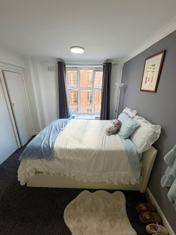 Room Park West Place in City of Westminster