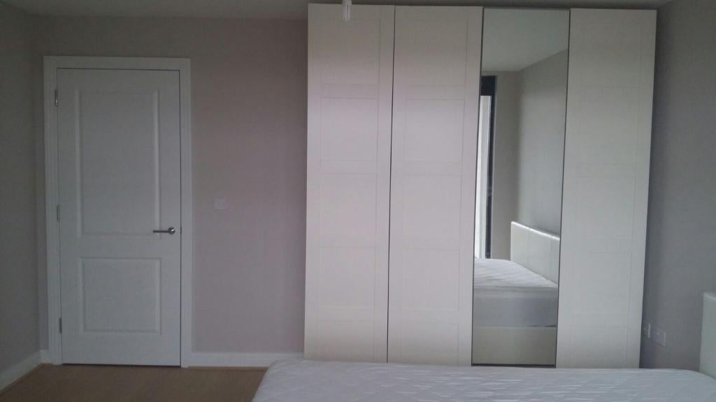 Flat Bentinck Road in Greater London