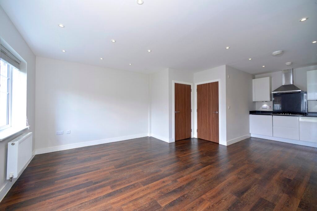 House Alderbank Drive in Waverley