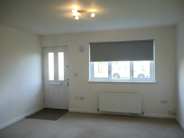 House Pointpark Crescent in Uddingston