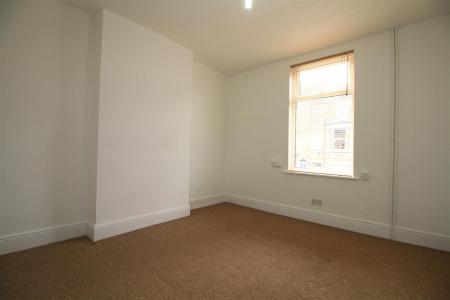 Flat Burnham Street in Nottingham