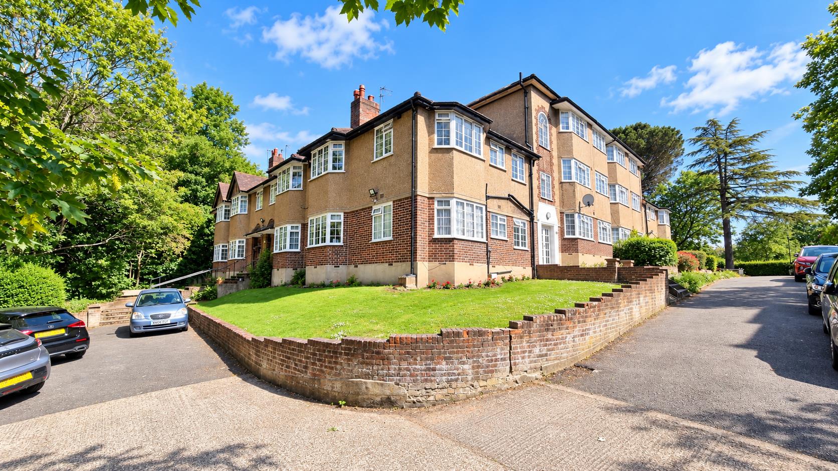 Flat Church Road in Greater London