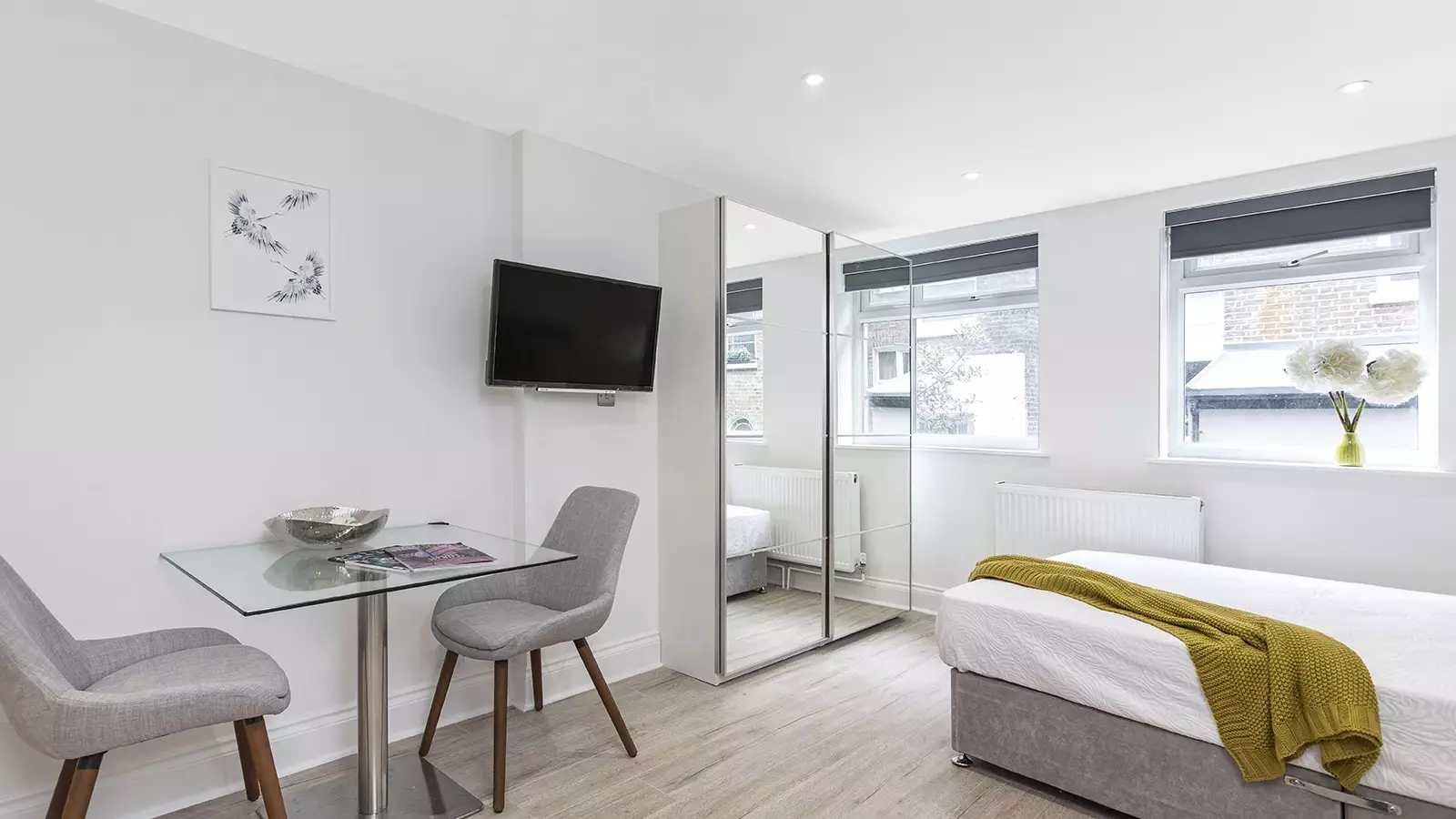 Flat Inverness Terrace in City of Westminster