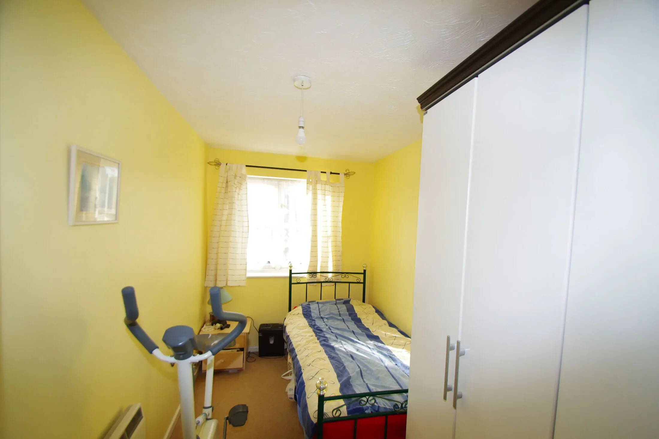 Flat Anglian Close in Watford