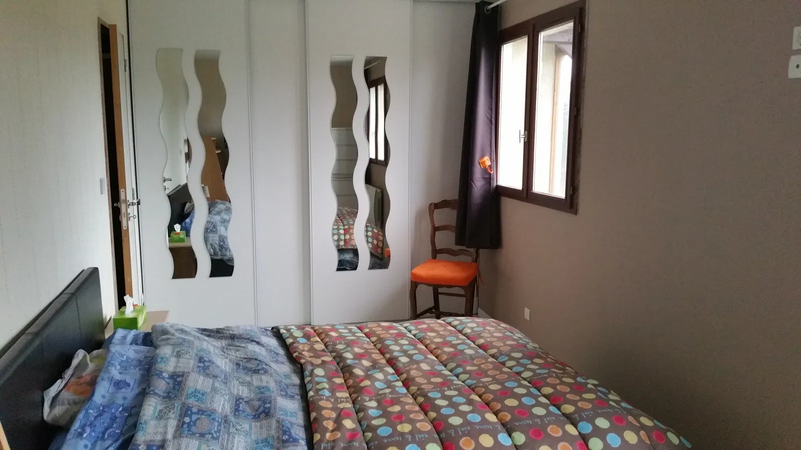 Chambre Rue Édith Piaf à Tourville-la-Rivière