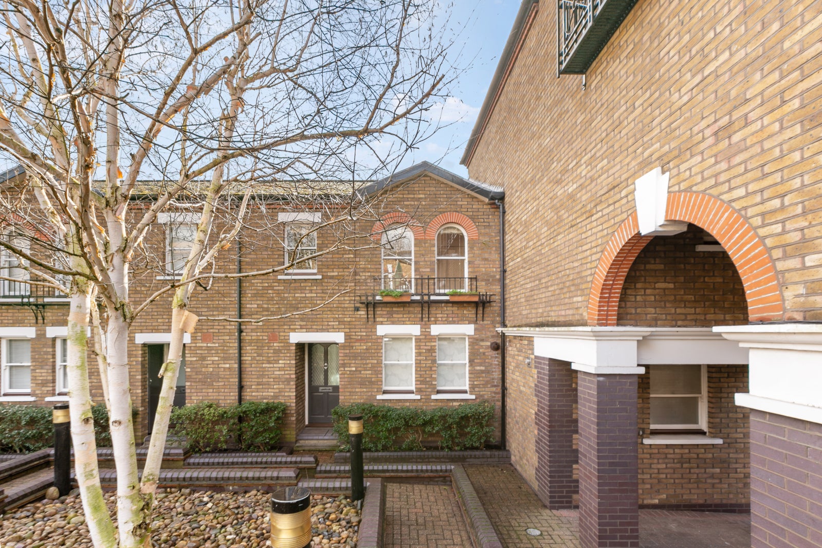 House Marryat Square in Greater London