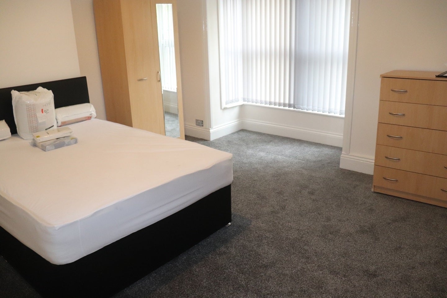 Room Wyndcliff Road in Birmingham