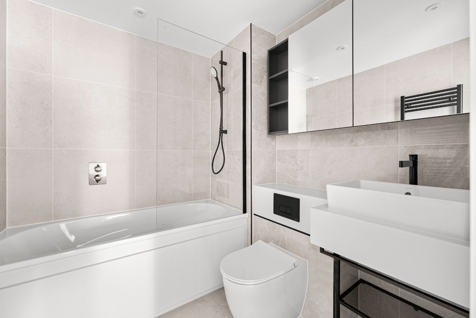 Flat Williamson Road in Greater London