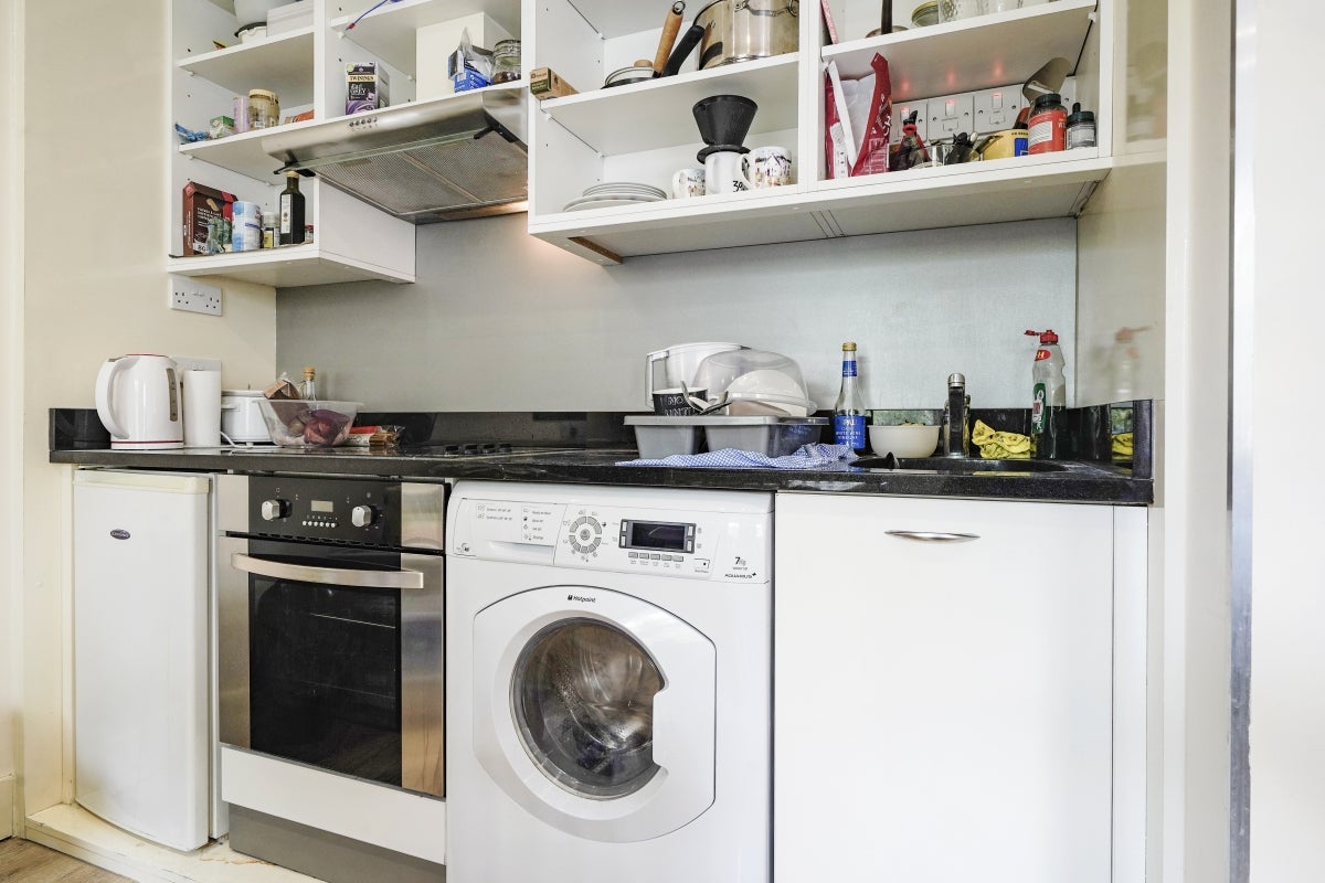 Flat Fonthill Road in Greater London