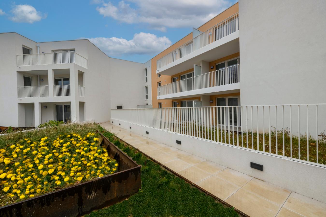 Appartement Rue Montagne des Cordes à Arles