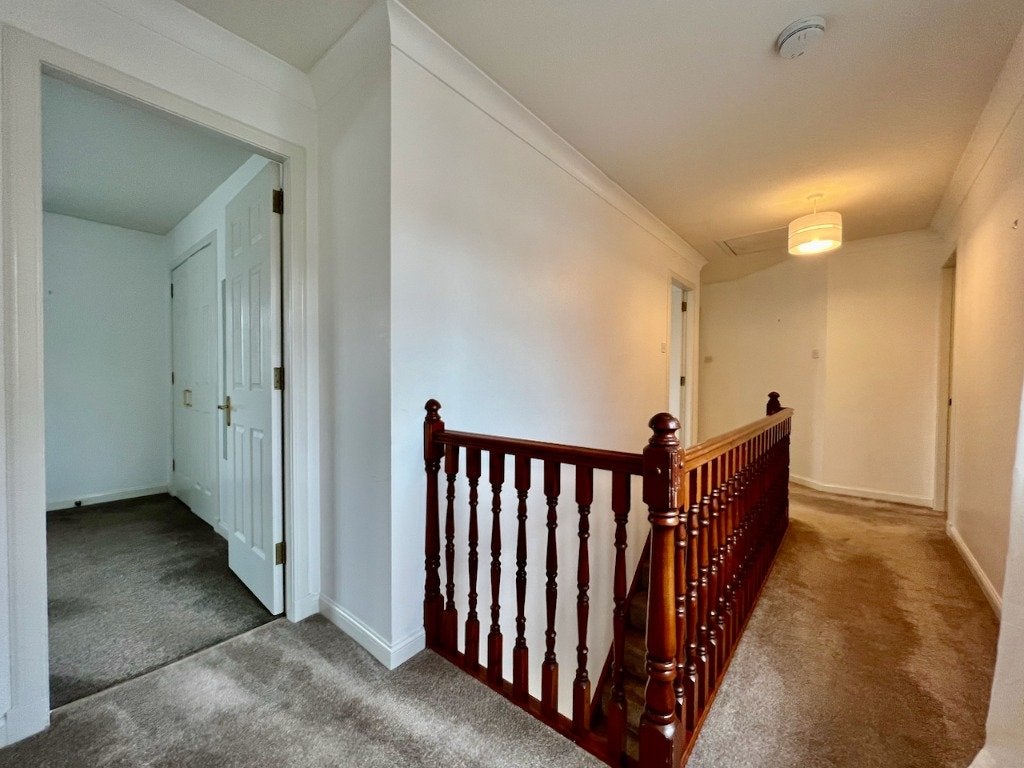 House Ravelrig Gait in City of Edinburgh