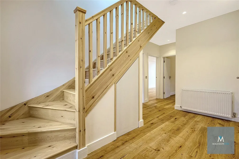House Field Close in Epping Forest