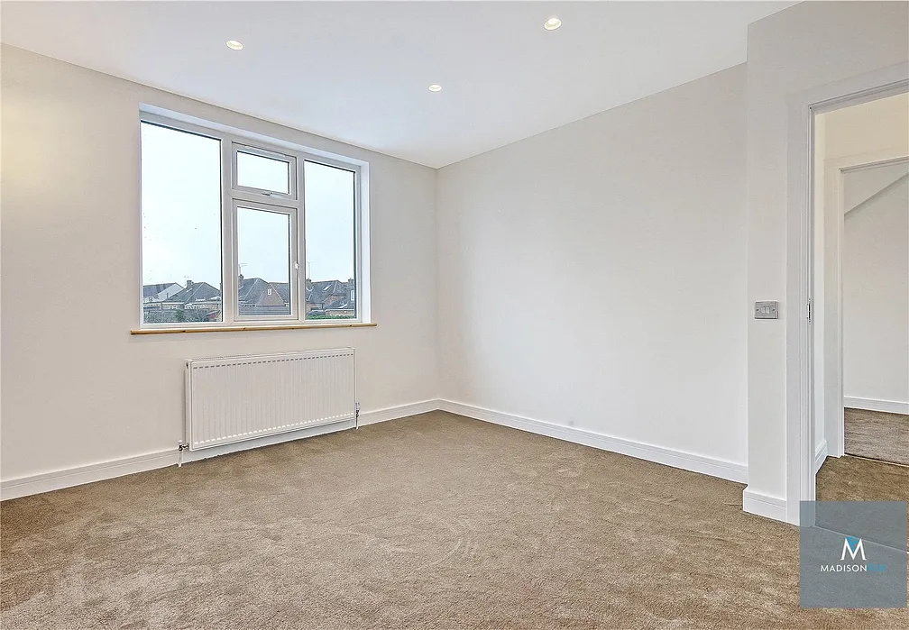 House Field Close in Epping Forest