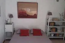 Room Place Paul Valery in Nîmes