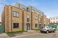 Flat Fairholme Road in London