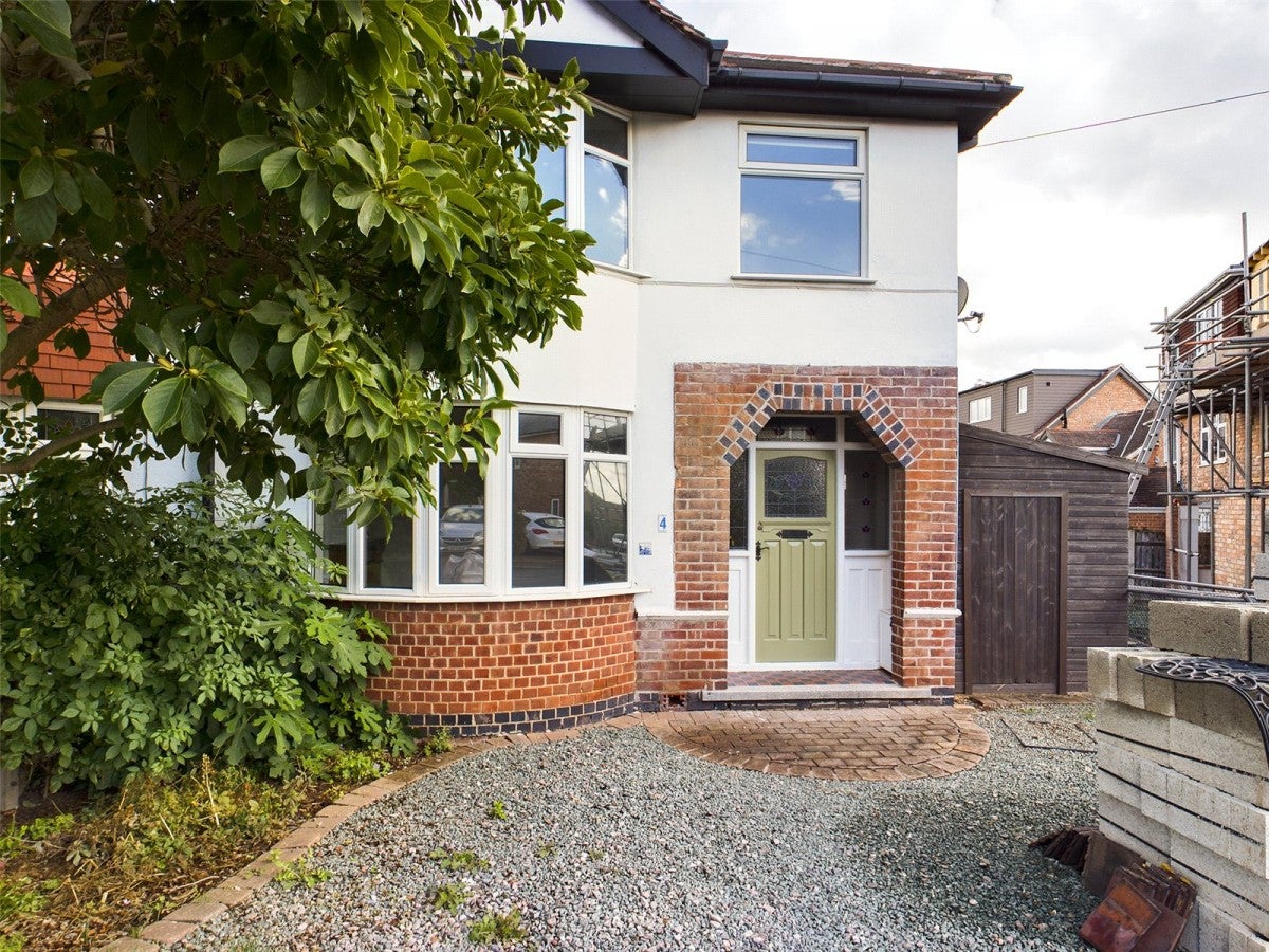 House Gwenbrook Road in Nottingham