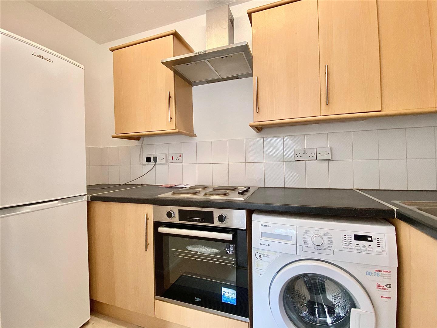 Flat Raven Close in Greater London
