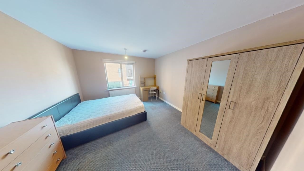 Flat Russell Street in Nottingham