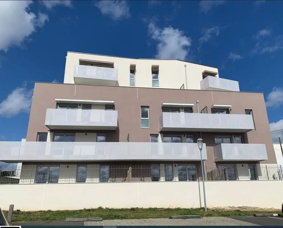 Appartement Rue de la Butte Bellevue à Bruyères-le-Châtel