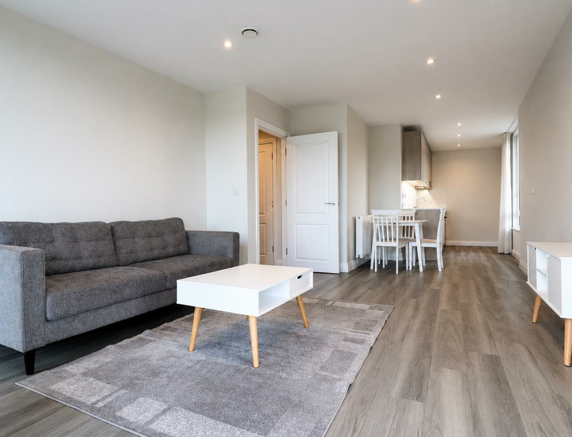 Flat Lindie Gardens in Greater London