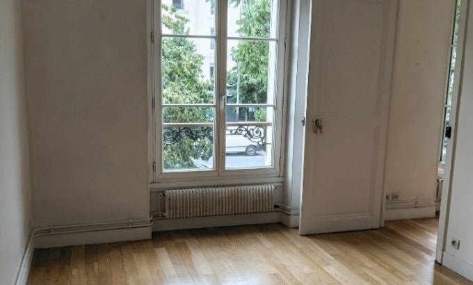 Flat Boulevard Voltaire in Paris