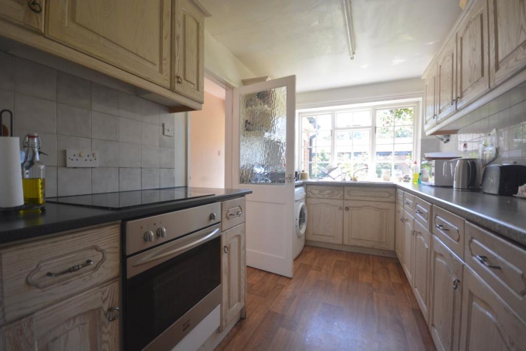 House Half Moon Lane in Tunbridge Wells
