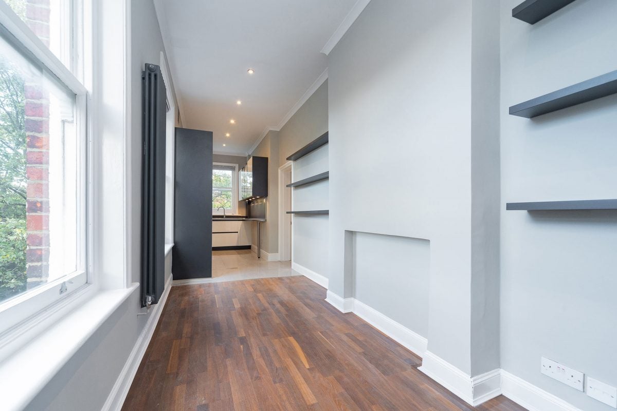 Flat Compayne Gardens in Greater London