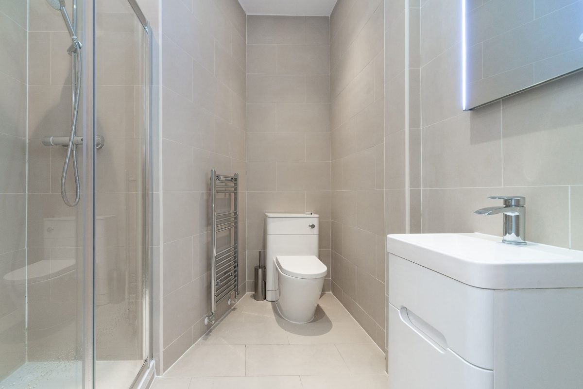 Flat Compayne Gardens in Greater London