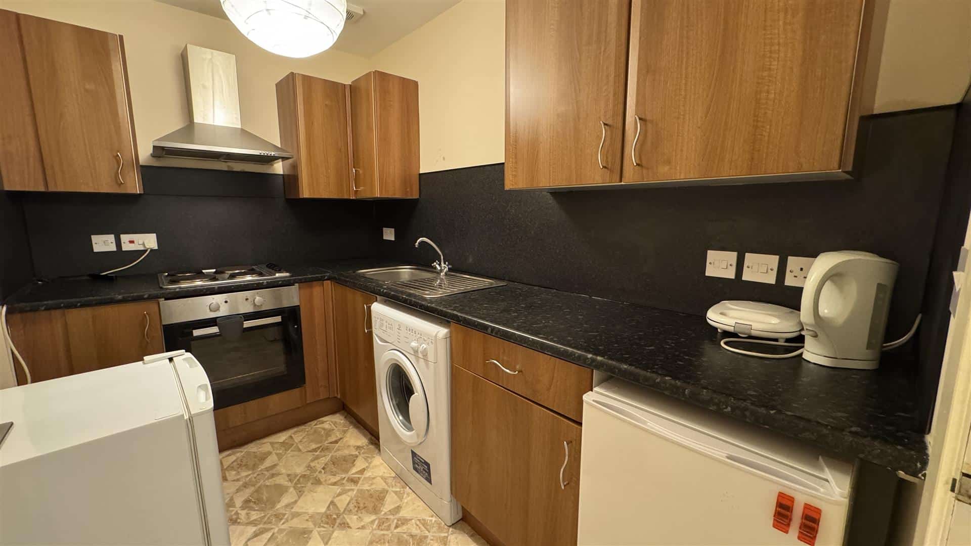 Flat Hillhead Street in Glasgow