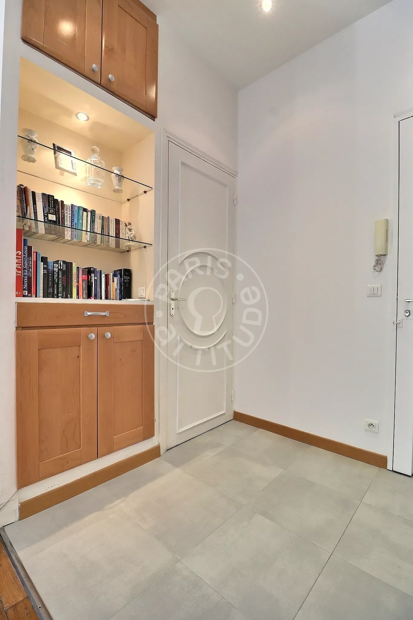 Appartement Rue Saint-Roch à Paris